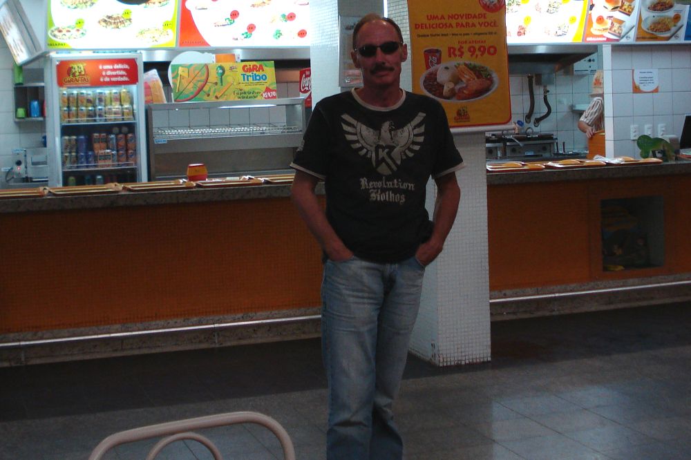 Clase gratuita de inglés en línea con el profesor británico nativo Paul Finch – Cursos de conversación por Skype y en Brasília para profesionales, preparación de exámenes y más